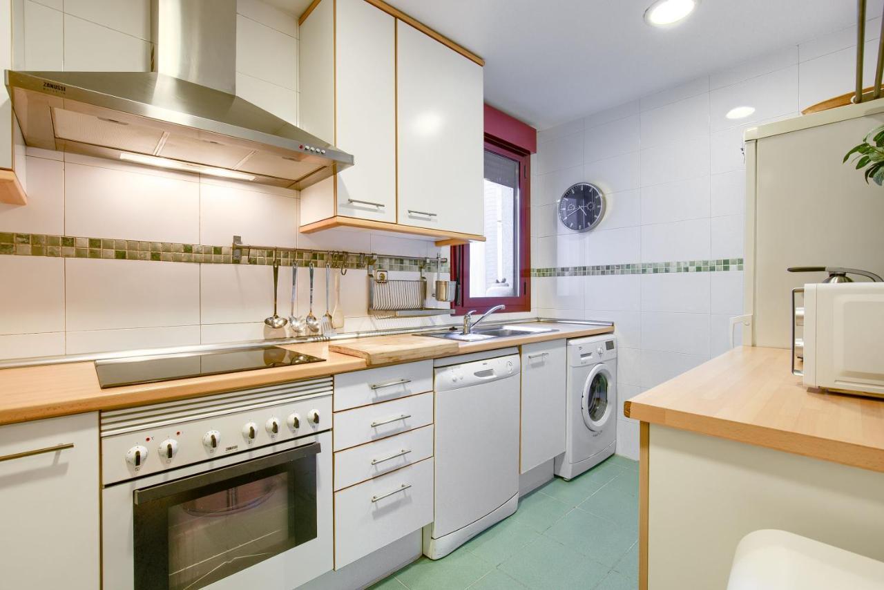 Apartamento En Chamberi Con Piscina - Lovely Apartment In The City Center With Swimming Pool Madrid Dış mekan fotoğraf