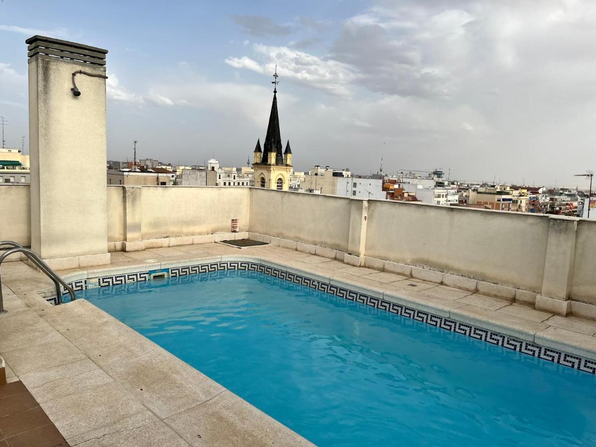 Apartamento En Chamberi Con Piscina - Lovely Apartment In The City Center With Swimming Pool Madrid Dış mekan fotoğraf